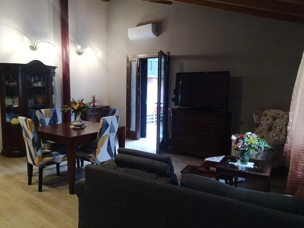 Апартаменты Casa Nonni Мантуя